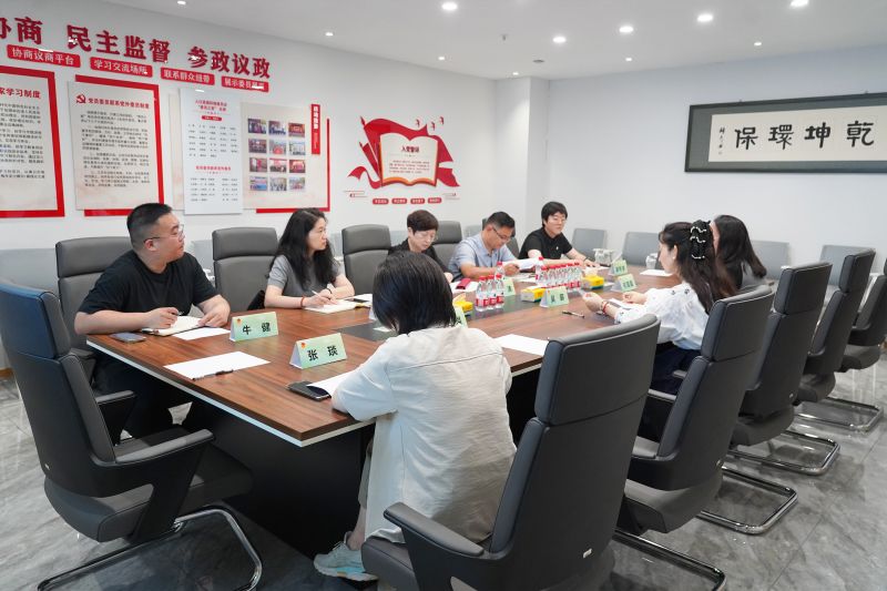 歡迎團省委、團市委**蒞臨乾坤環(huán)保調(diào)研考察
